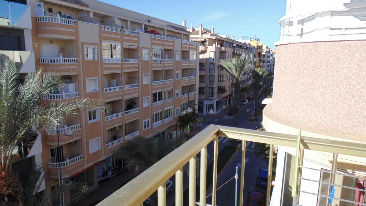 Palangre Con Vistas Al Mar Apartman Torrevieja Kültér fotó